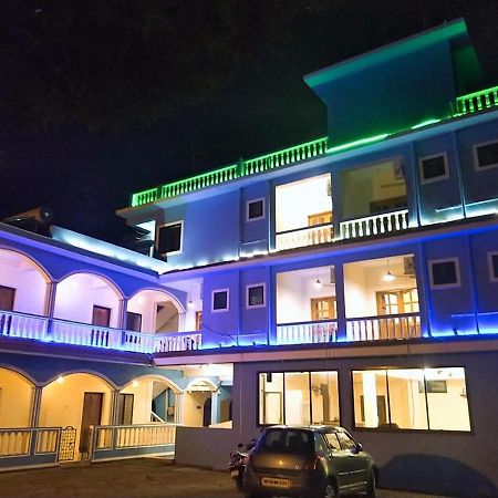 Dom'S Inn กาลังกูติ ภายนอก รูปภาพ